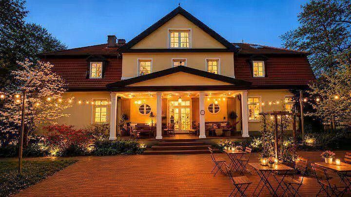 Seegut Blaue Blume – Herrenhaus, Wohnhaus & See in der Uckermark – Terasse