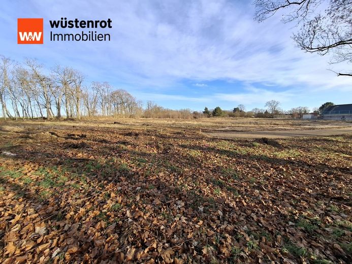 Sichern sie sich eins der letzten Baugrundstücke mit Panoramablick in Zossen. Voll erschlossen !!! – Bauplatz
