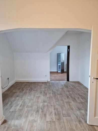 66 qm Licht und Raum im Dach mit Balkon – फोटो 3