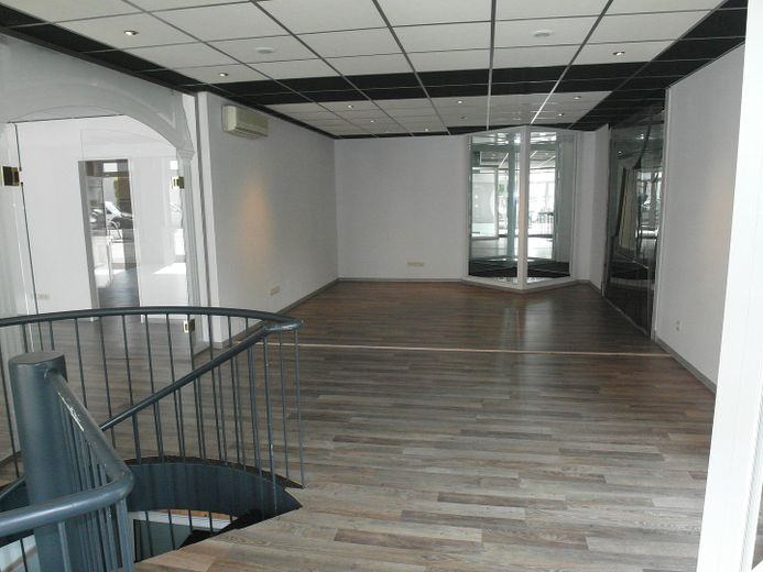 REPRÄSENTATIVE BÜRO/PRAXIS-RÄUME IN MEERBUSCH BÜDERICH NEUSSERSTR. 26, 180 qm – Foto 8