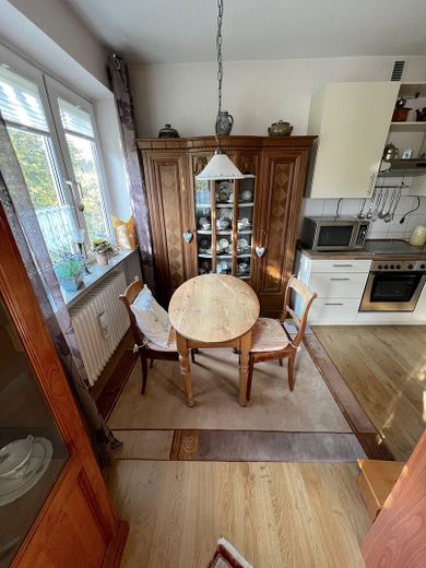 Küche mit Essbereich