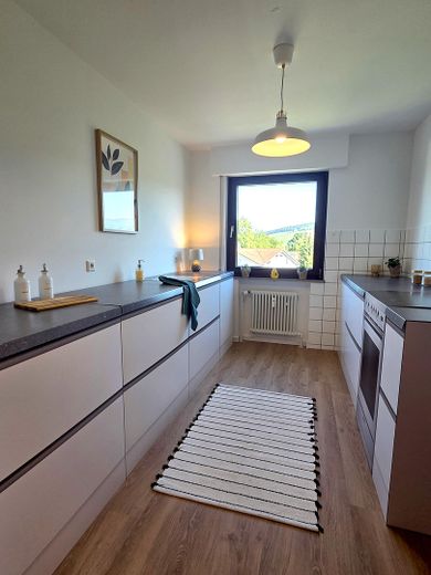 4 Zimmer Wohnung hochwertig renoviert in Top Lage – Küche