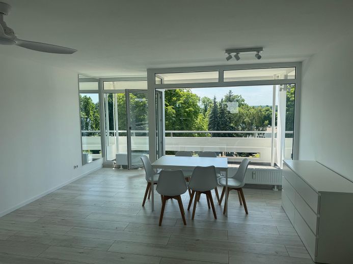 Scharfe Lanke, direkter Wasserblick, Südbalkon im Erstbezug – Foto 10