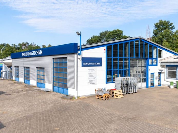 TOP Halle mit Büro- und Sozialräumen ab sofort in Raubach zu mieten! Werkstatt - Handel - Handwerk! – Foto 1