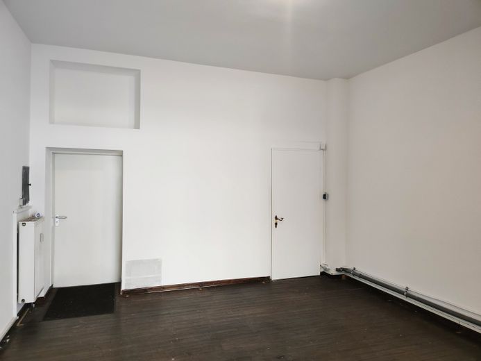 54 m² Gewerbefläche | Schaufenster | Bahnhof fußläufig | nur 510 € Kaltmiete – Bürofläche/Ladenfläche 