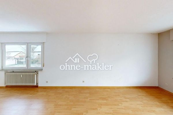 Ruim 3,5-kamerappartement met kleedkamer & balkon – ca. 98 m² in Böblingen-Dagersheim