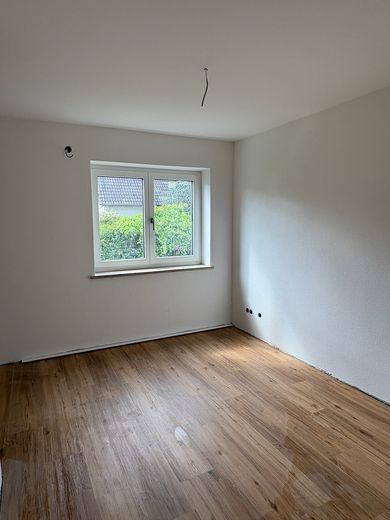 Erstbezug nach Kernsanierung - großzügige 4-Zimmer-Wohnung in Baiersdorf-Wellerstadt zu vermieten – Foto 3