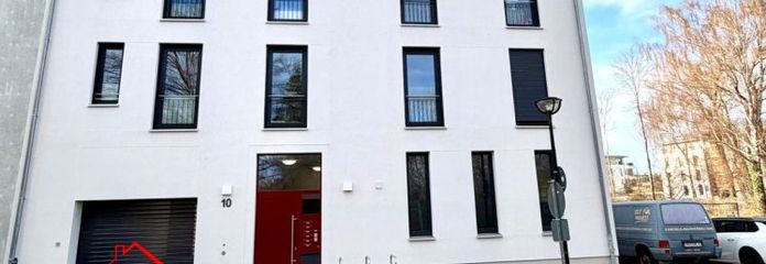Rostock: Exclusivo apartamento de 2 habitaciones con balcón y plaza de aparcamiento en el centro de la ciudad