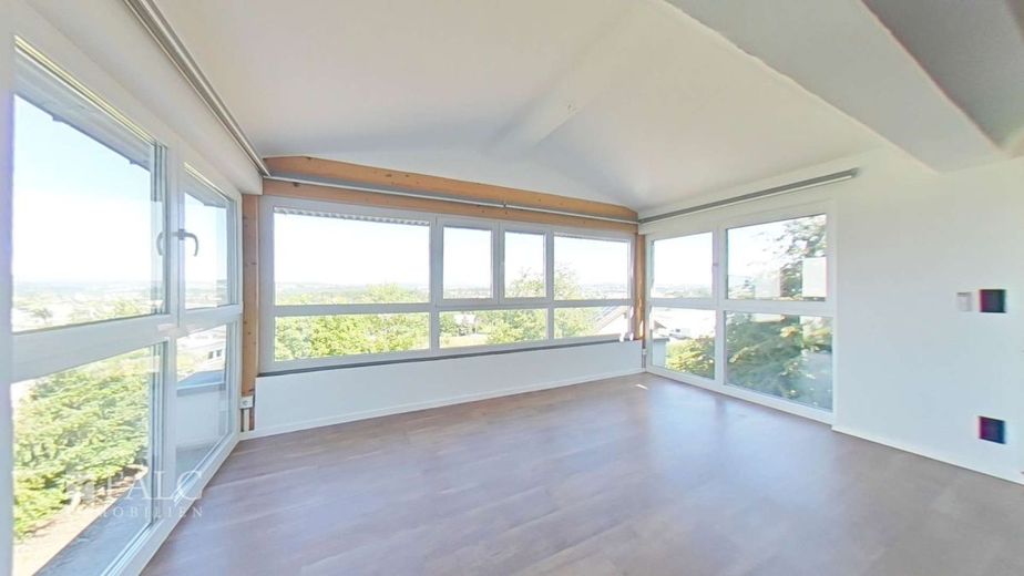 Weitblick inklusive!!! – Wohn-/Essbereich
