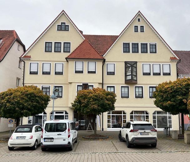 Sicht vom Marktplatz auf Laden