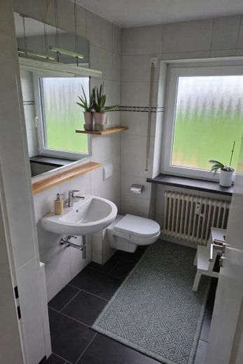 Bad mit Wanne