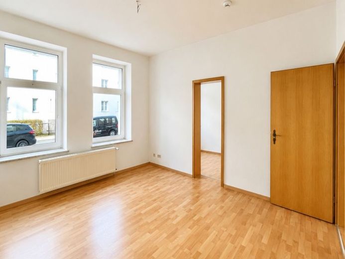 Schönebeck: Jasne 3-pokojowe mieszkanie na wysokim parterze – Foto 1