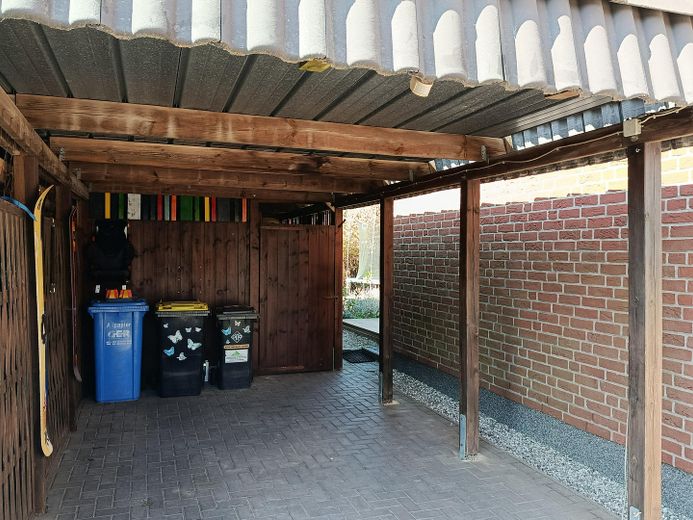 Carport
