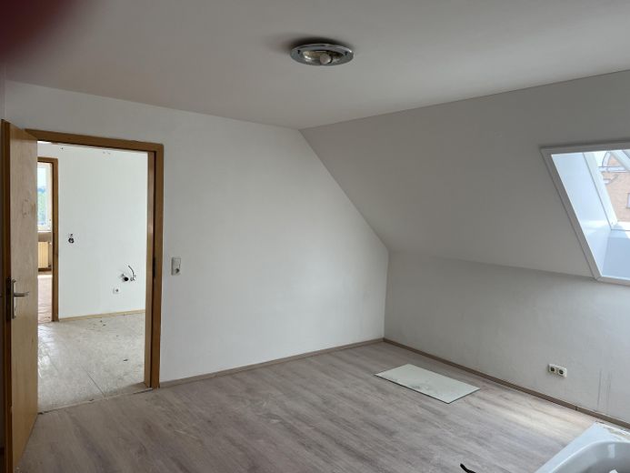 Attraktive Wohnung mit zusätzlichem Mietertrag – ideal für Eigennutzer und Kapitalanleger – Foto 4