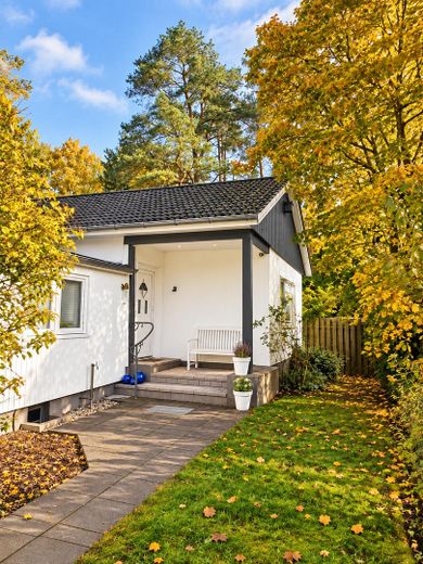 Sofort bezugsfertiger Bungalow 90 qm in 21244 Holm-Seppensen – Freisitz