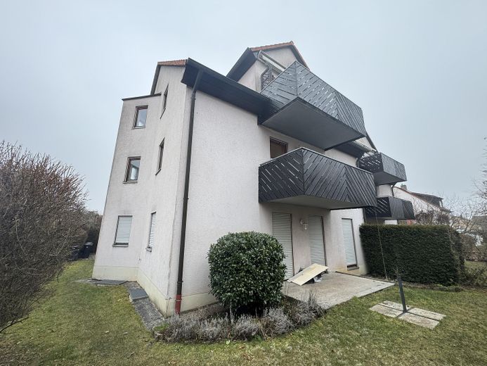Ruhige und freie 3 Zi- Wohnung in Top Lage – Foto 1