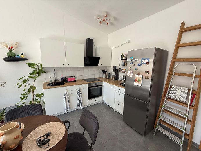 Schöne, sonnige 2-Zimmer-Dachgeschosswohnung – Küche