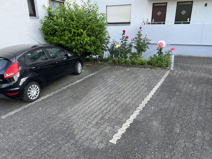 Otwarty 2-pokojowy apartament z balkonem i widokiem na Johannisberg – Stellplatz zur Anmietung