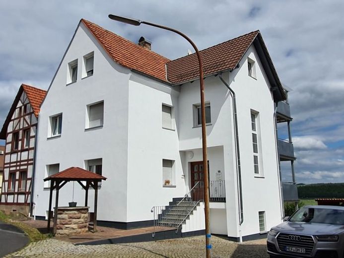 Heringen-Widdershausen, 2 ZKB im DG + Balkon – फोटो 1