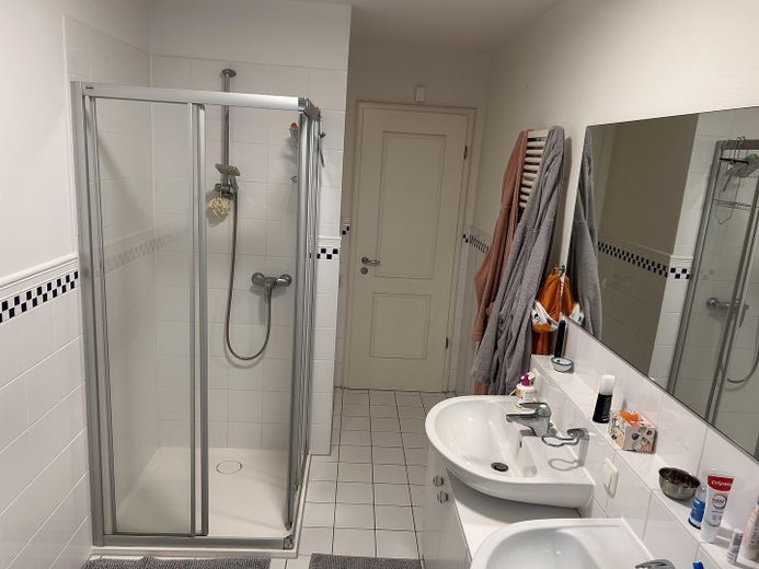 Charmante 3,5-Zi Maisonette Wohnung in idyllischer Lage – Foto 8