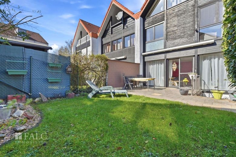 Einfamilienhaus in bester Lage von Hürth-Hermülheim – Garten
