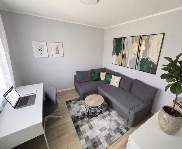 Neubau-Komfort ohne Baurisiko: Fertiges KfW 40 Einfamilienhaus mit Weitblick - provisionsfrei – Büro / Gästezimmer EG