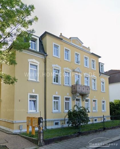 27767 HomeCompany Dresden सुसज्जित/फर्निश्ड 2-कमरों का अपार्टमेंट Dresden-Löbtau में अधिकतम 4 व्यक्तियों के लिए – 21b88b8dc5fd5a90bc05ec97c7edbb9c07ea7ea2.jpg