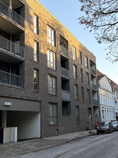 3 Zi Whg Hamburg-Hohenfelde, 72,6 m2 mit TG Stellplatz – Straßenansicht