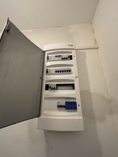 Neuer Schaltkasten