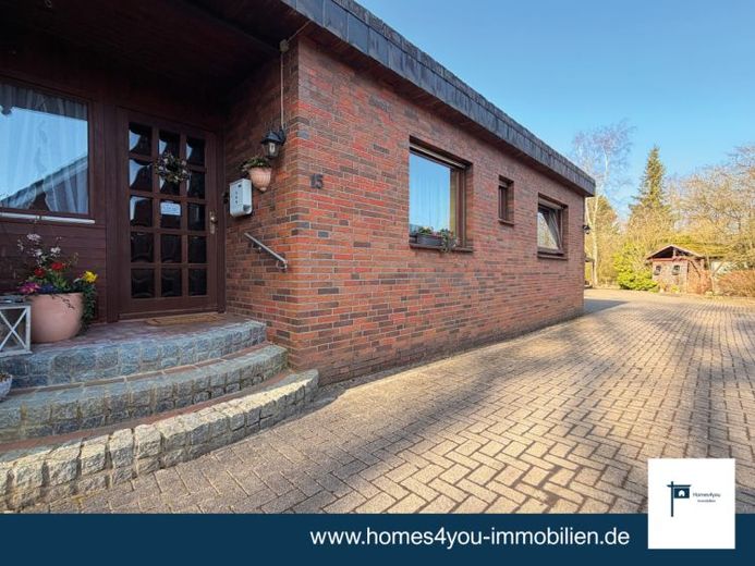 Zwei Häuser, viele Möglichkeiten – Ihr neues Zuhause in Brillit – Foto 1