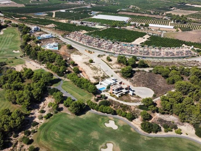 Exklusives Wohnen am Lo Romero Golf – Foto 1