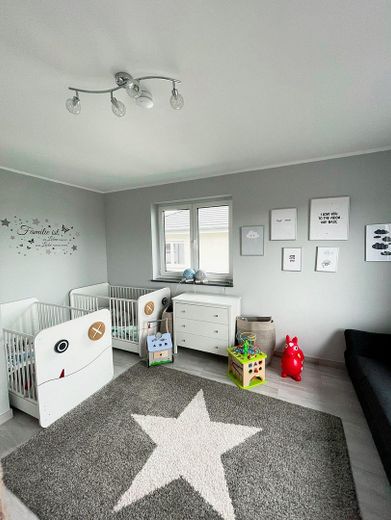 Stadtvilla mit unverbaubaren Blick zum Herkules und Dörnberg – Kinderzimmer 1