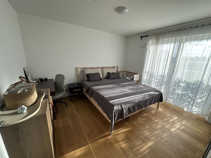 Schöne 2-Zimmer-Gartenwohnung in Bestlage in Höhenkirchen-Siegertsbrunn – Schlafzimmer Aktuell 
