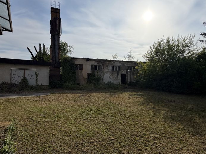 Ihre Chance im Spreewald! Großes Anwesen in Lübbenau mit Saal und Entwicklungspotenzial – Foto 8