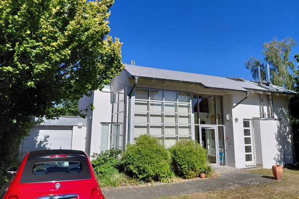 Repräsentatives Traumhaus im grünen Zehlendorf