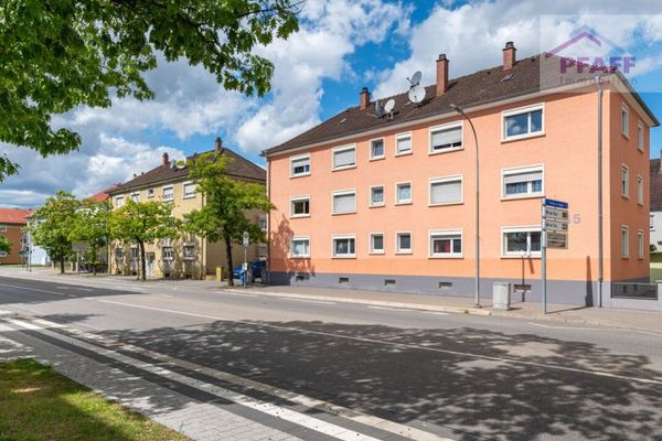 Zuhause ankommen in Singen-City in der Bahnhofstr.! Gut vermietete 2 Zi.-Wohnung