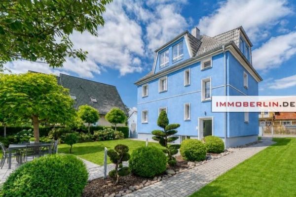 IMMOBERLIN.DE - Freistehend! Sehr gepflegtes Mehrfamilienhaus nahe BER & WISTA