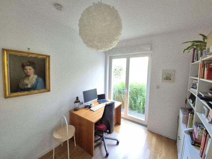 3-Zimmer-Whg. mit Terrasse in Dahlem – Anfragen NUR mit ausgefüllter Selbstauskunft" – Büro
