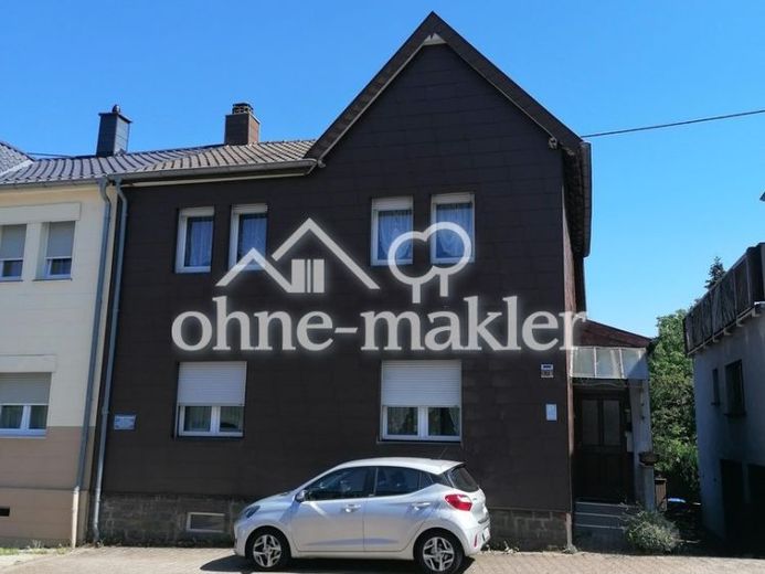 1-2 family house for sale in Göttelborn – Foto 1