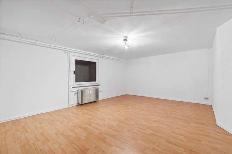 Maisonette-Gartenwohnung Blankenese – 50 m zum Elbstrand, Garten & Garage, 92+70 m² – Foto 13