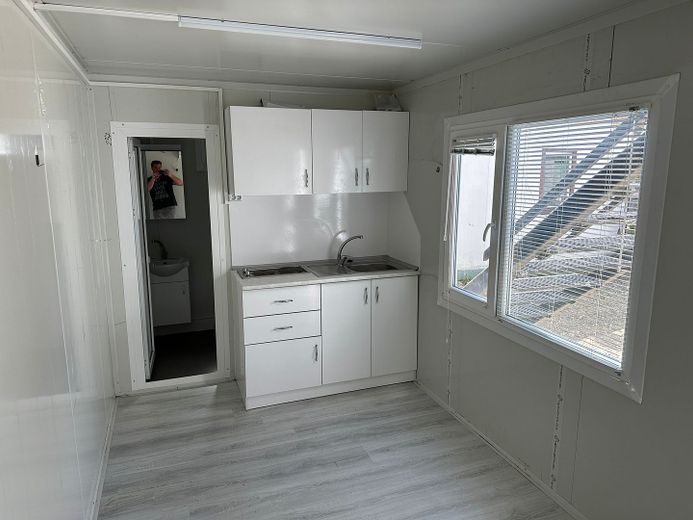 Wohncontainer zu vermieten für Arbeiter und Monteure 4 - 8 Mann möbliert nur gewerblich – Foto 5
