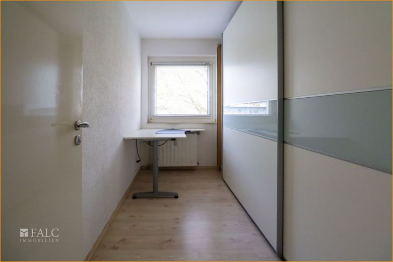 Schlafzimmer II