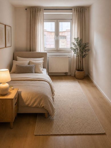 Möbliertes Schlafzimmer 