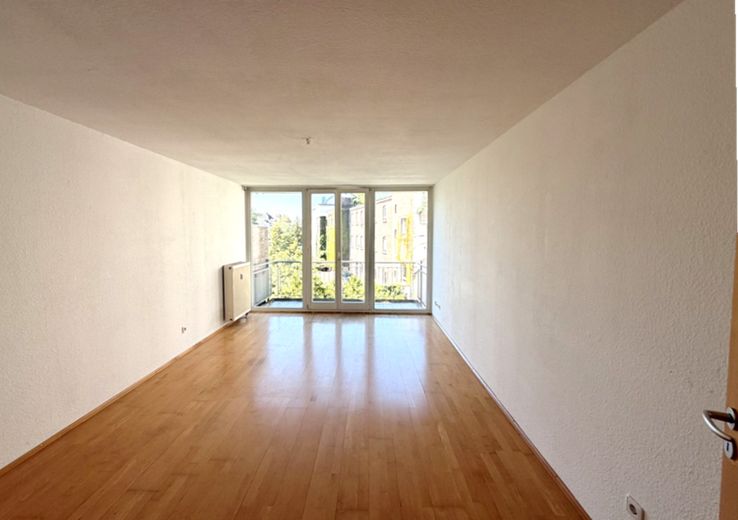 Wymarzone mieszkanie 2-pokojowe w Ehrenfeld bezpośrednio od właściciela – Wohnzimmer