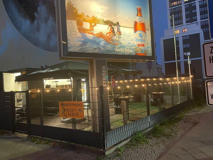 Imbissstand / Food-Trailer in Top-Lage Berlin-Neukölln – Foto 1