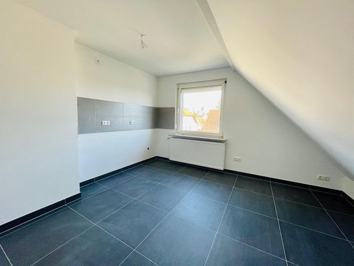 Braunfels’in sakin bir konumunda güzel 2 odalı daire – Küche