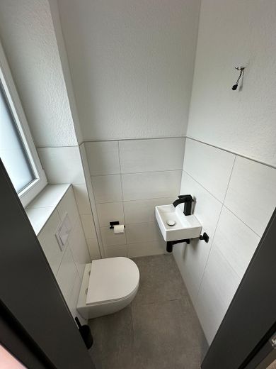 Gäste-WC EG