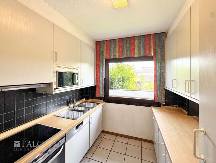 Freistehendes 1-2-Familienhaus in bevorzugter Wohnlage von Overath-Zentrum – Küche
