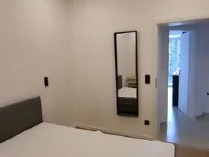 Chambre en colocation lumineuse dans un appartement convivial / Heidelberger Straße 23, Frankfurt / WE11 / 4e étage / ch.2 – Photo 1