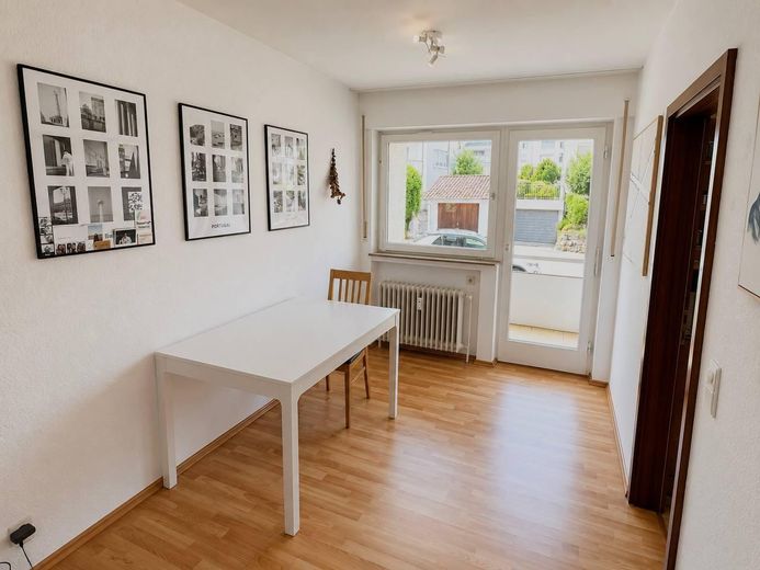 2,5 Zi-Wohnung Hochparterre mit Nord und Süd Balkon in ruhiger Lage, Tiefgarage, geringe Nebenkosten – Essen / Balkon 2 